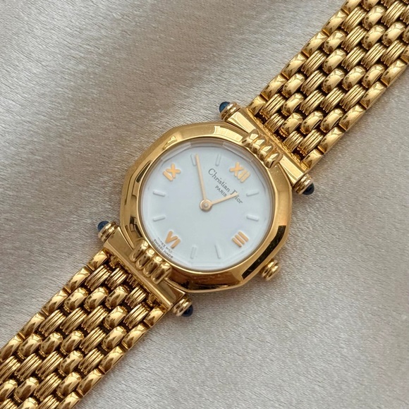 AUTHENTIC VINTAGE DIOR GOLD WATCH - Picture 3 of 5